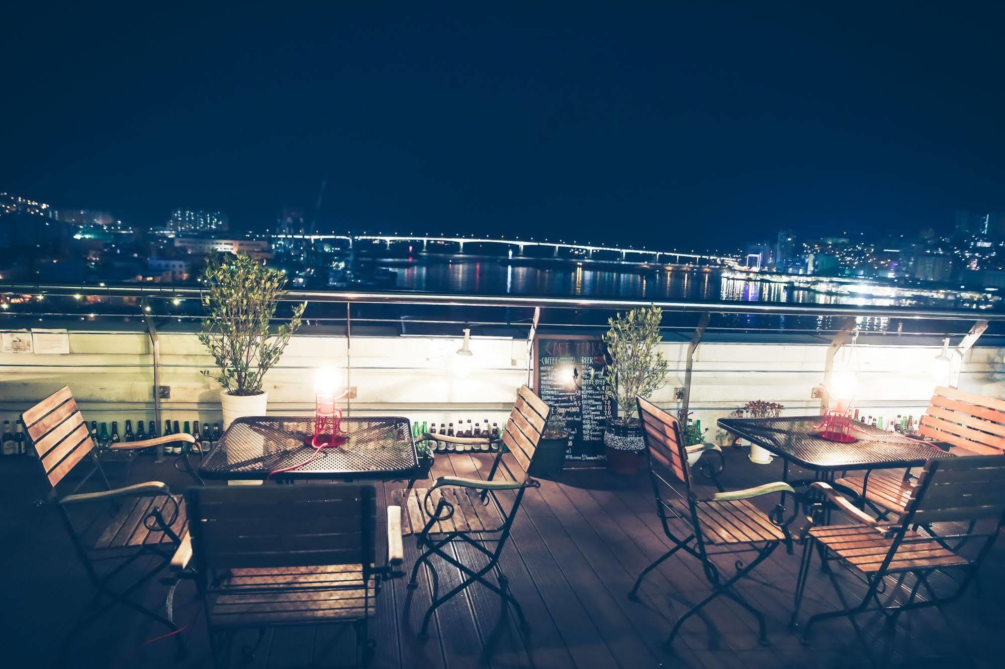 Terra Guesthouse Busan Eksteriør bilde